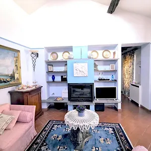 Wonderful Penthouse In The Heart Of Milán